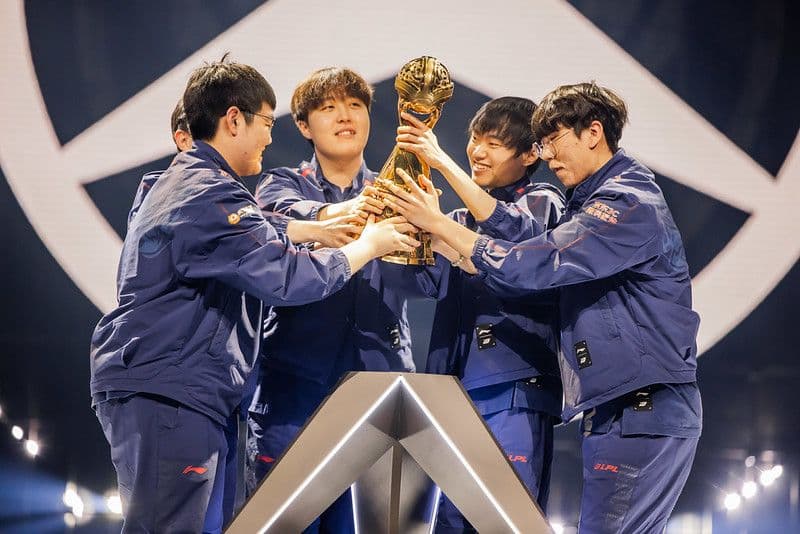 JDG find their MSI trophy in London. Credit: Riot Games