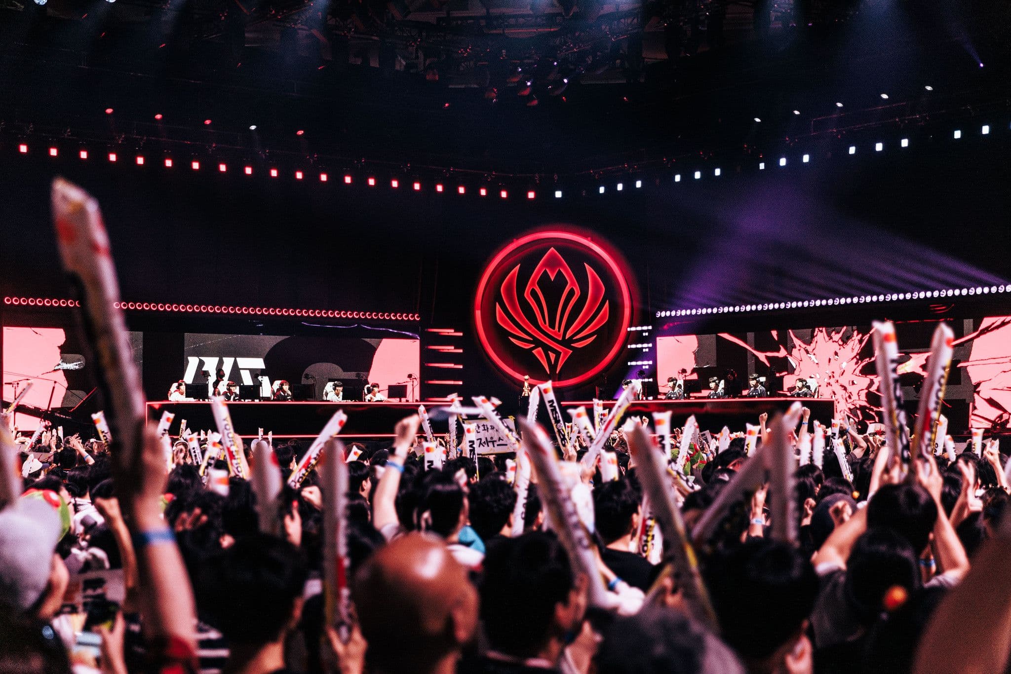Riot Games Opens Doors for League of Legends Community Tournaments