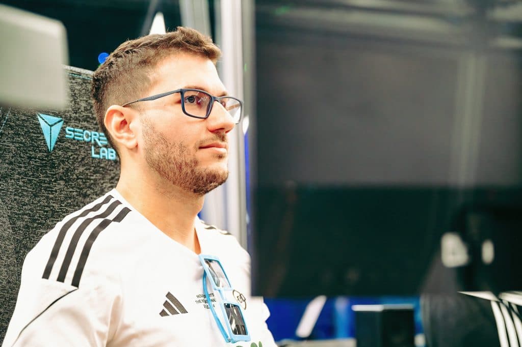 Astini Leads Parivision to victory.