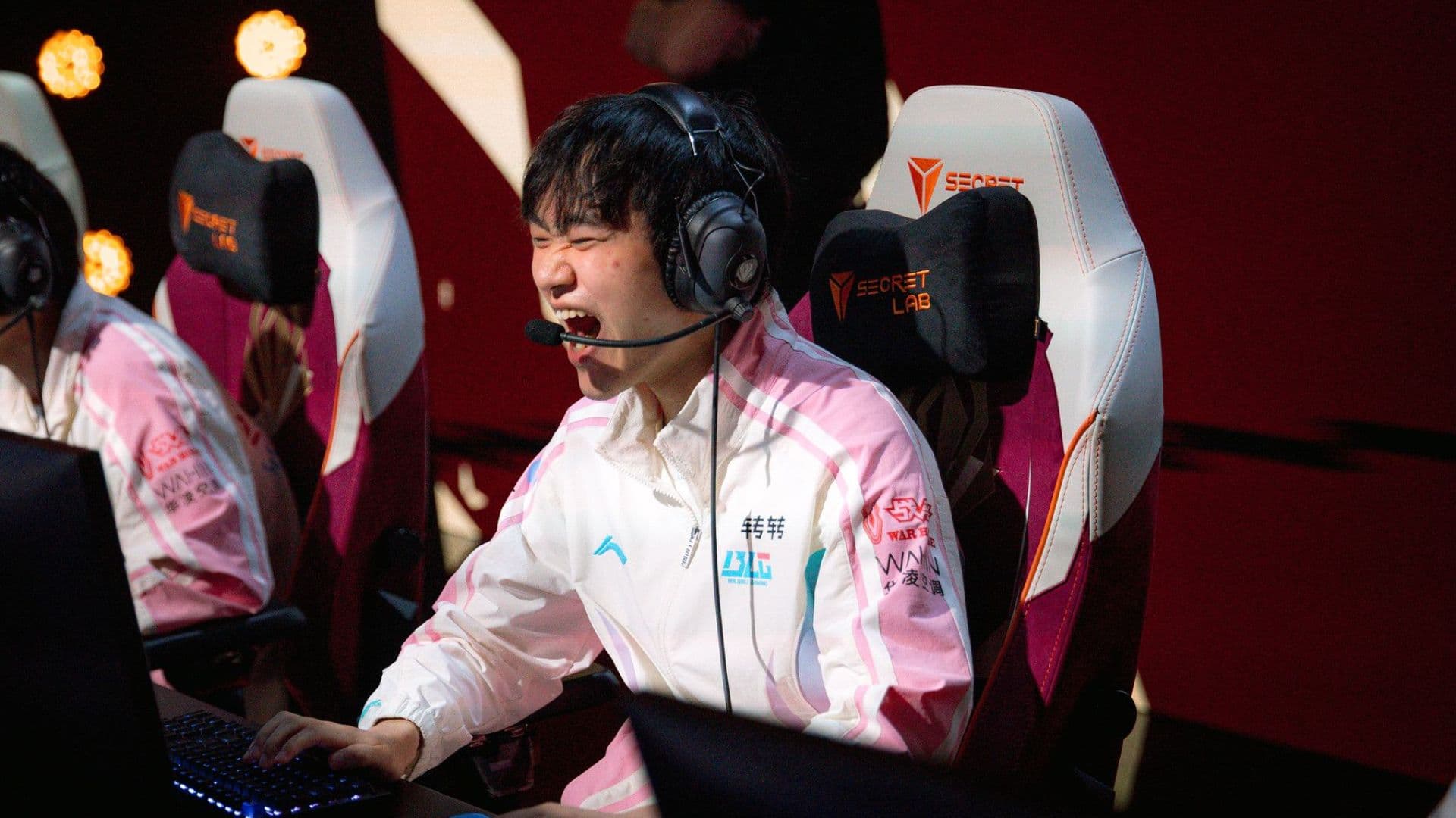 BLG Knight Rouba a Cena! Todos os Prêmios do LPL Split 3 Revelados