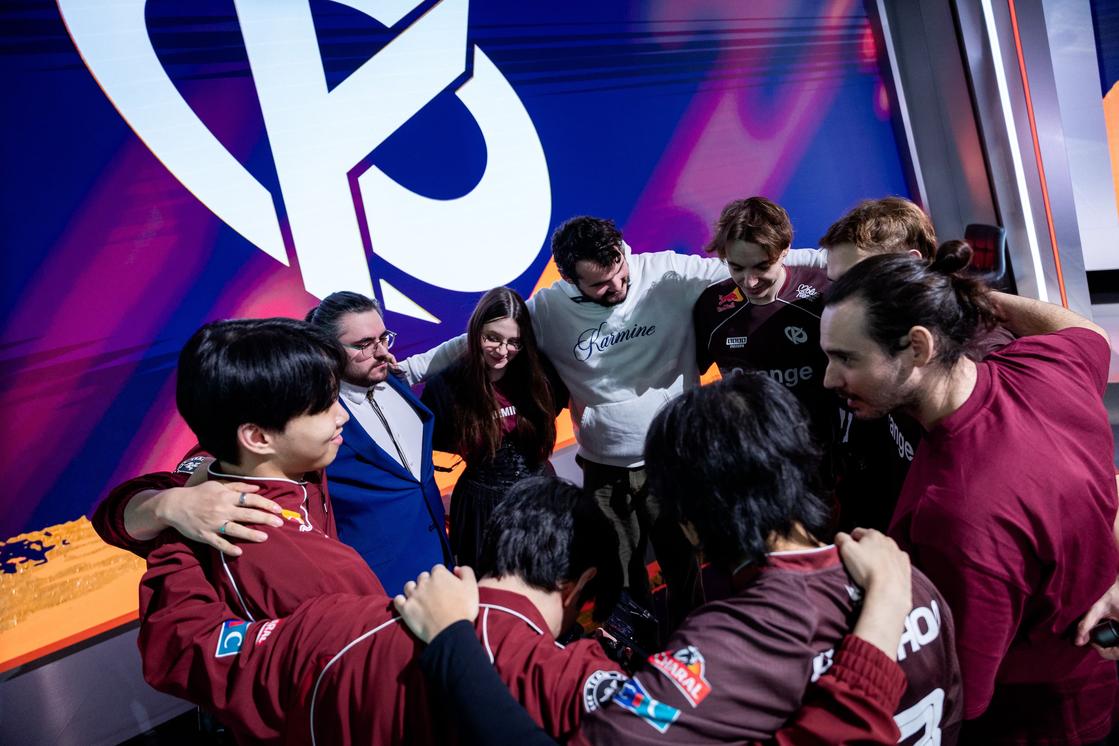 Karmine Corp huddle on the 2026 LEC Versus stage