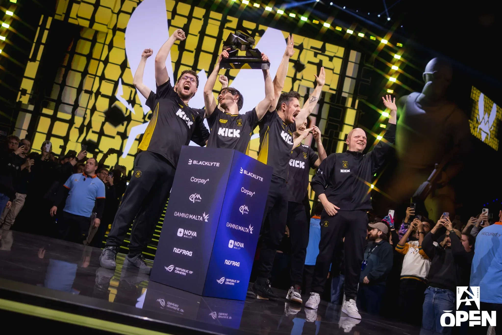 Team Vitality Wins BLAST Open Rotterdam 2026