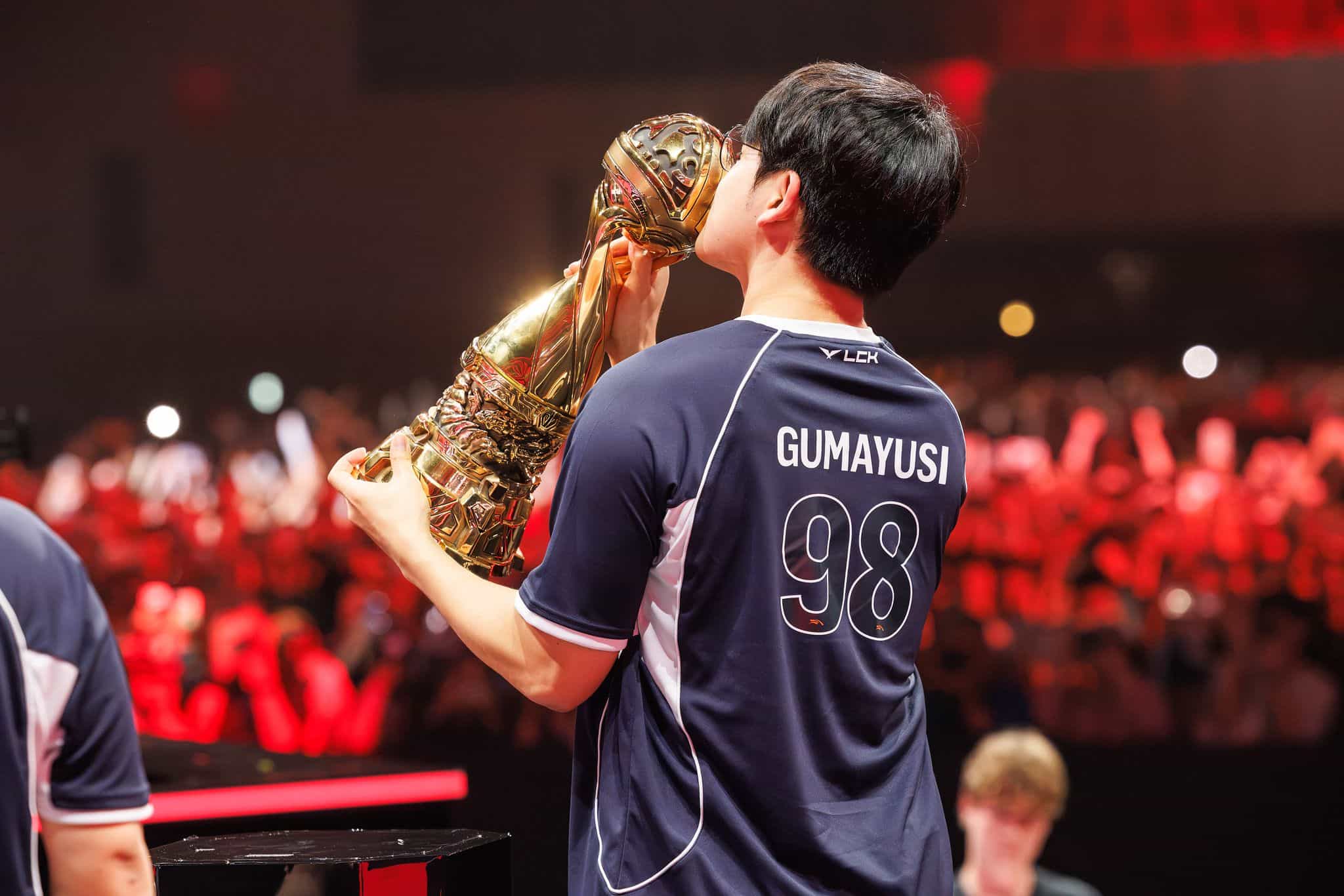 "I thought about my former (T1) teammates" Gumayusi After Winning MSI with Hanwha Life Esports