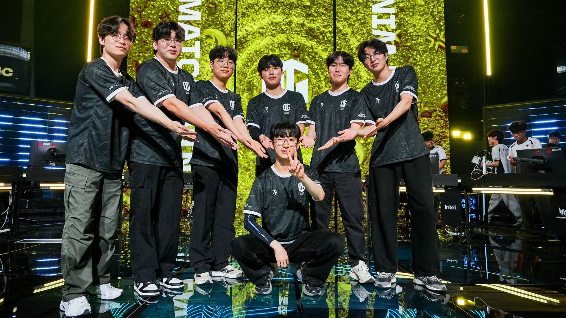 ONSIDE GAMING celebrating on stage after qualifying for VCT Pacific 2026 Stage 2 playoffs (Image Source: Riot Games)