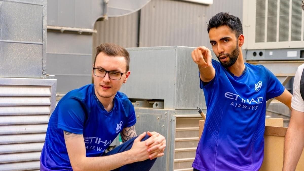 SumaiL e Miracle- tiveram o mesmo azar no mesmo dia e a Nigma Galaxy pegou a onda de tabela.