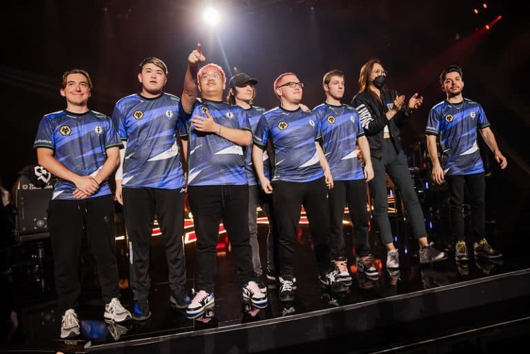 Evil Geniuses se despedem da equipe reserva após vitória no Champions
