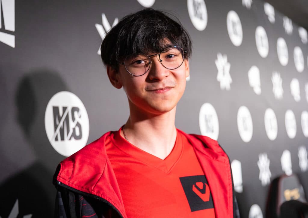 TenZ abre o jogo e fala dos bastidores em entrevista