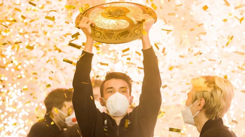 Team Spirit Eliminates Parivision With TWO Aegis Steals