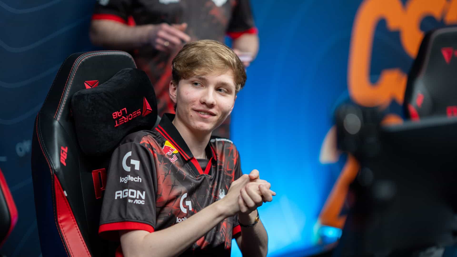 G2 vs Falcons: m0NESY Takes On NiKo for PGL Bucharest 2025 Trophy