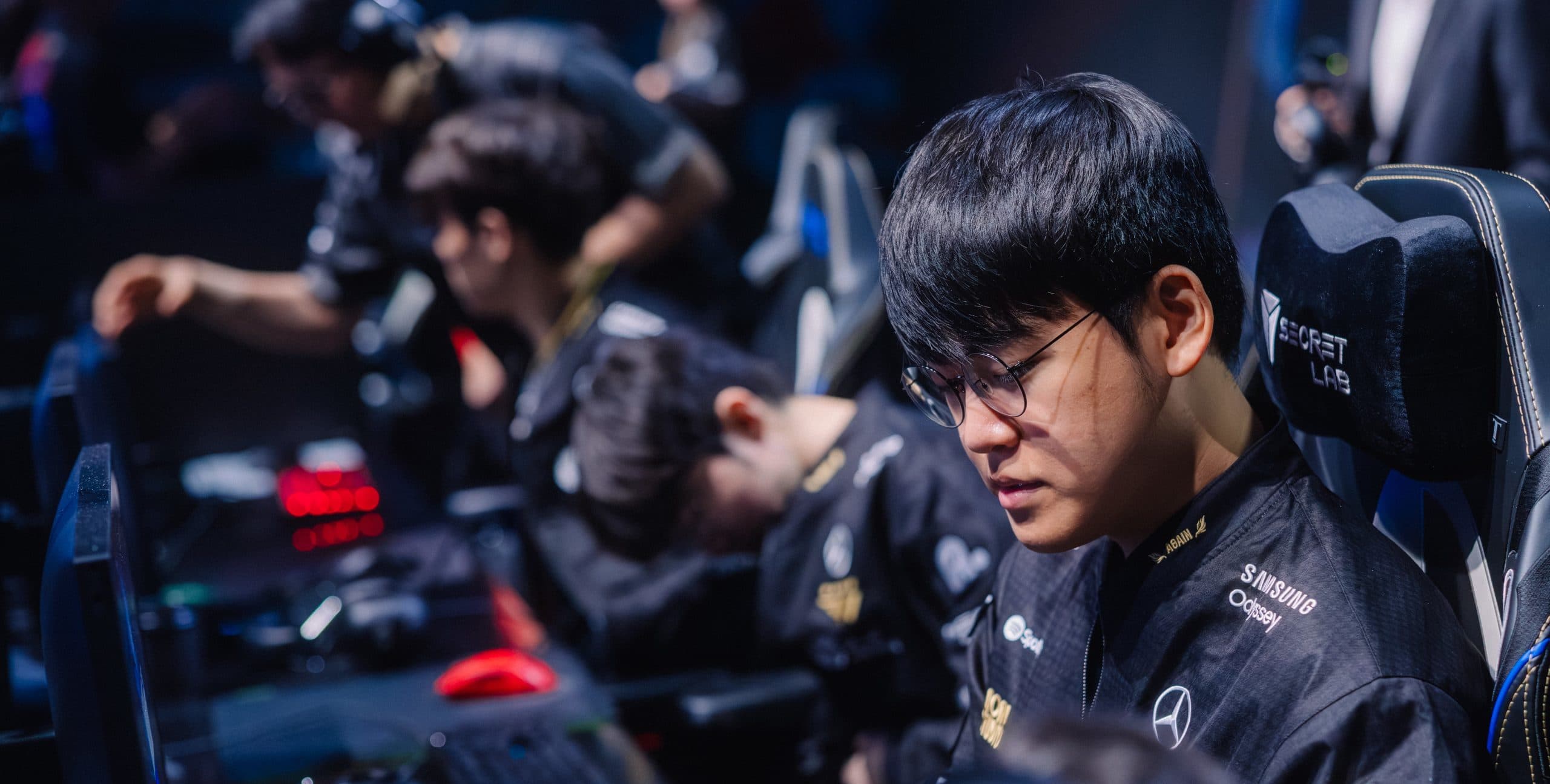 Gumayusi and T1 at Worlds 2025 Swiss Stage